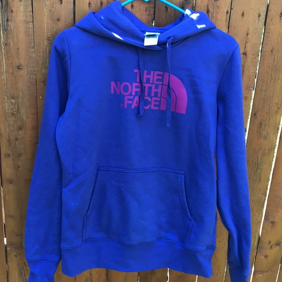 The North Face Tops - North face hoodie